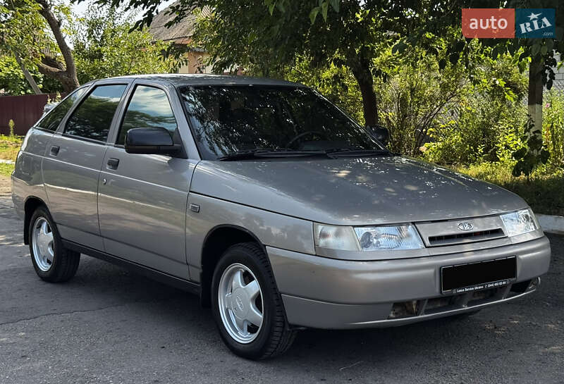 Хэтчбек ВАЗ / Lada 2112 2007 в Черкассах