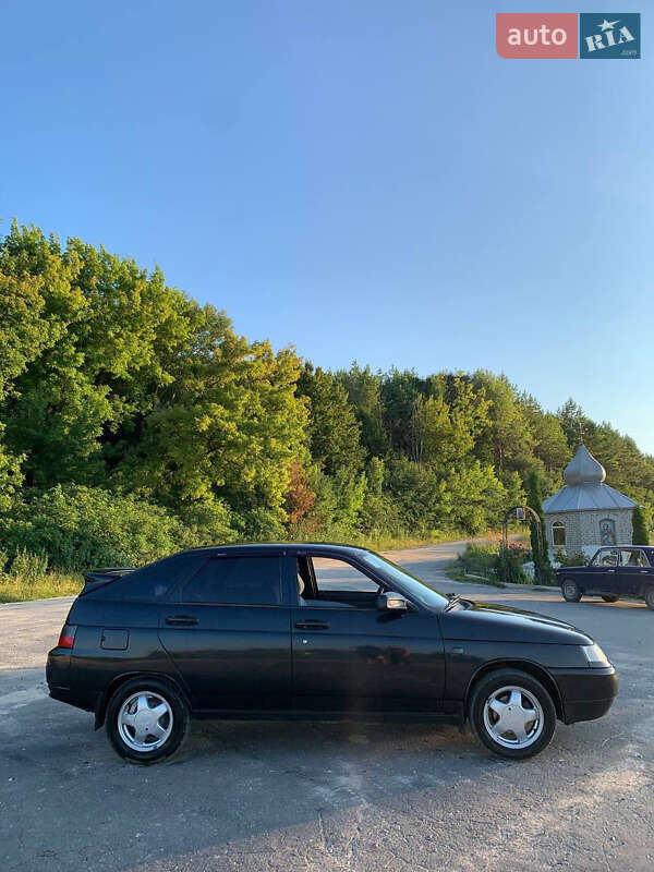 Хэтчбек ВАЗ / Lada 2112 2007 в Хмельницком