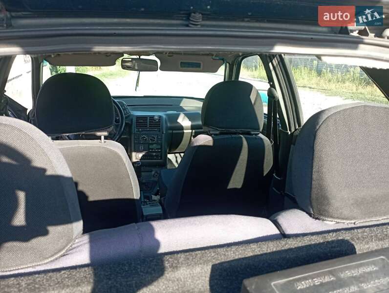 Хэтчбек ВАЗ / Lada 2112 2006 в Горишних Плавнях