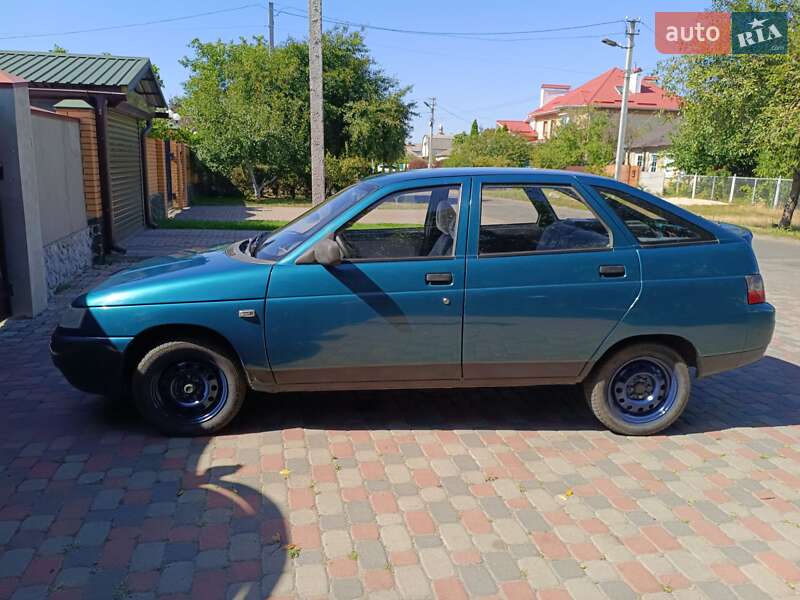 Хетчбек ВАЗ / Lada 2112 2002 в Черкасах