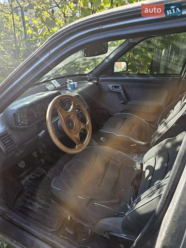 Хэтчбек ВАЗ / Lada 2112 2005 в Пирятине