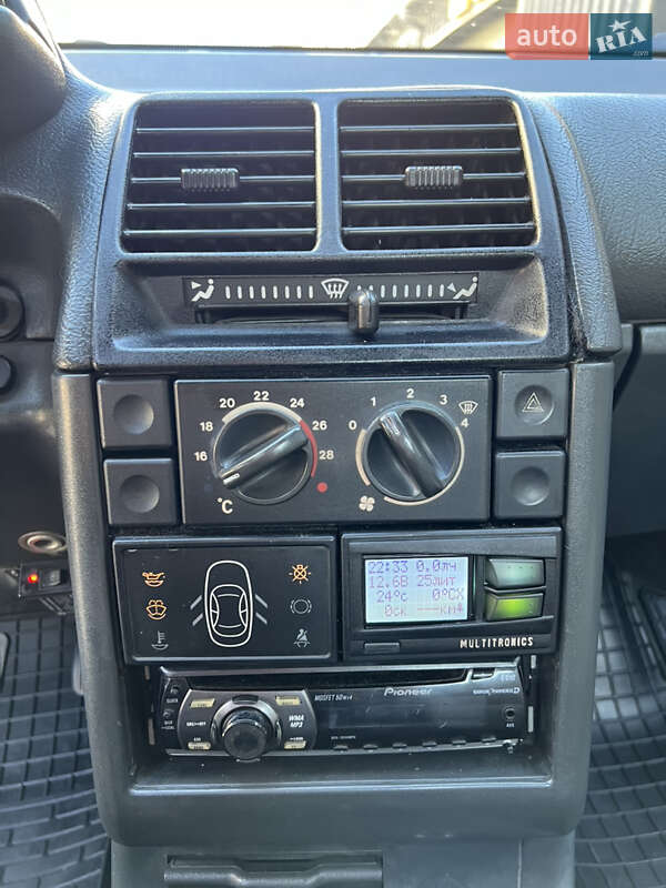 Хэтчбек ВАЗ / Lada 2112 2004 в Киеве