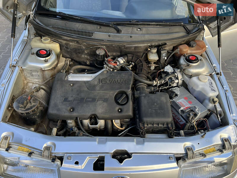 Хэтчбек ВАЗ / Lada 2112 2004 в Киеве