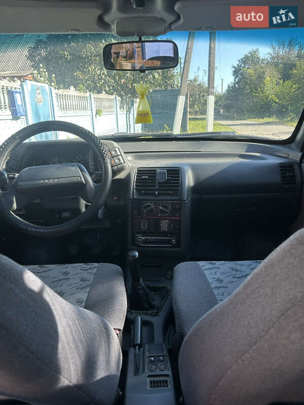 Хетчбек ВАЗ / Lada 2112 2006 в Вишгороді