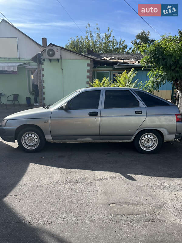 Хэтчбек ВАЗ / Lada 2112 2005 в Виннице