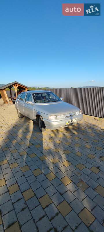 Хэтчбек ВАЗ / Lada 2112 2004 в Иршаве