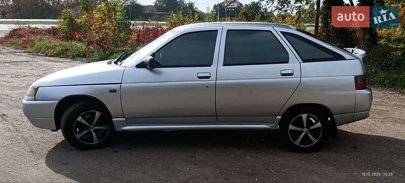 ВАЗ / Lada 2112 2002