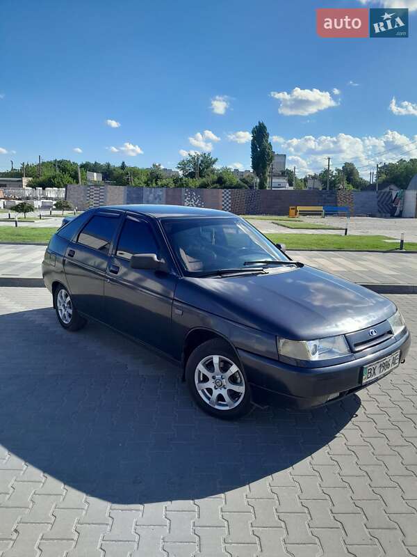 Хэтчбек ВАЗ / Lada 2112 2006 в Хмельницком