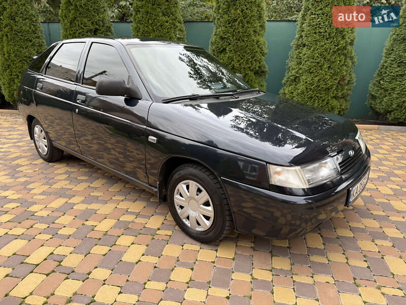 Хэтчбек ВАЗ / Lada 2112 2007 в Киеве