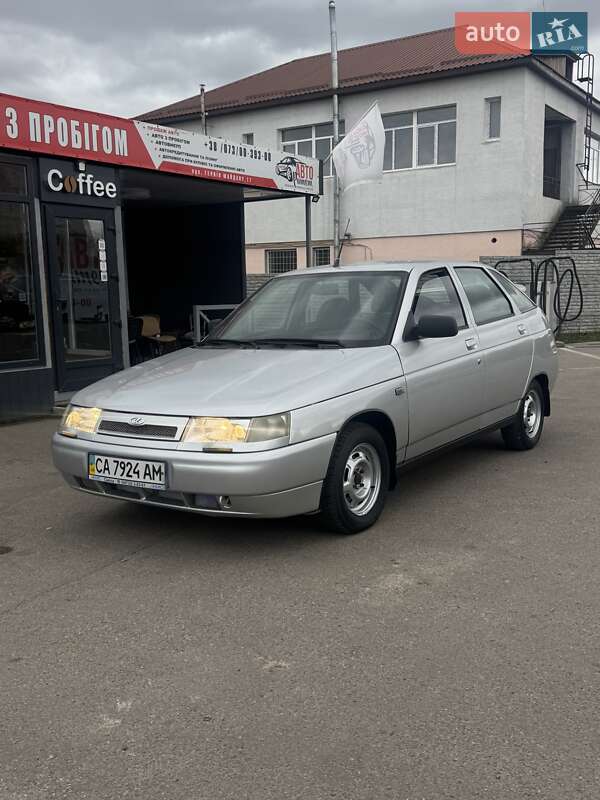 Хэтчбек ВАЗ 2112 2007 в 