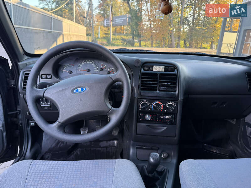 Хэтчбек ВАЗ / Lada 2112 2008 в Львове