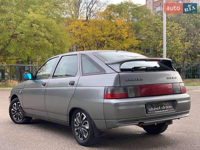 Хэтчбек ВАЗ / Lada 2112 2006 в Николаеве фото 7 Хэтчбек ВАЗ / Lada 2112 2006 в Николаеве