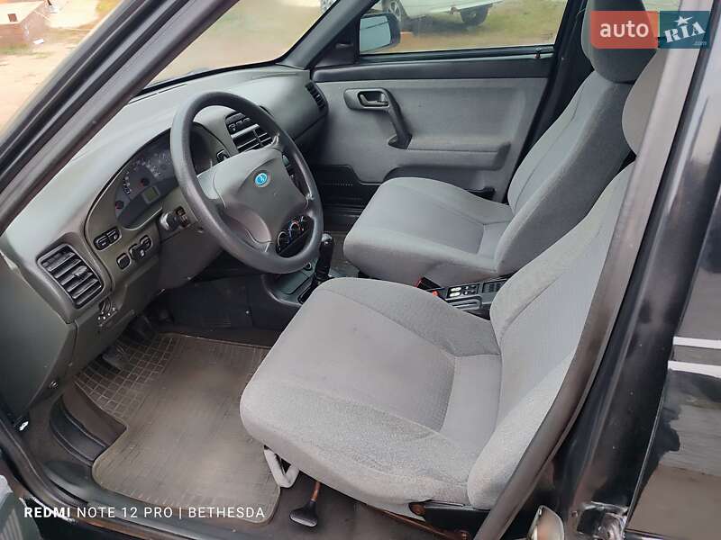 Хэтчбек ВАЗ / Lada 2112 2008 в Козельщине фото 27 Хэтчбек ВАЗ / Lada 2112 2008 в Козельщине