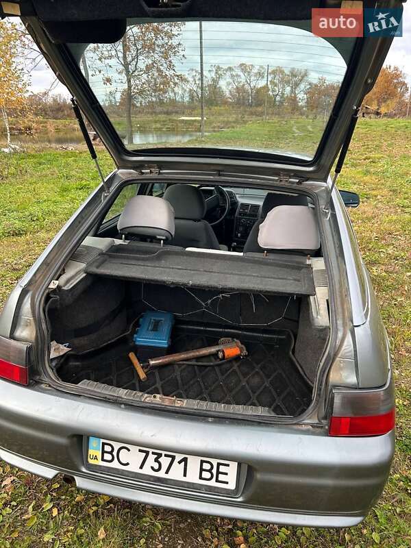 Хетчбек ВАЗ / Lada 2112 2007 в Стрию фото 8 Хетчбек ВАЗ / Lada 2112 2007 в Стрию