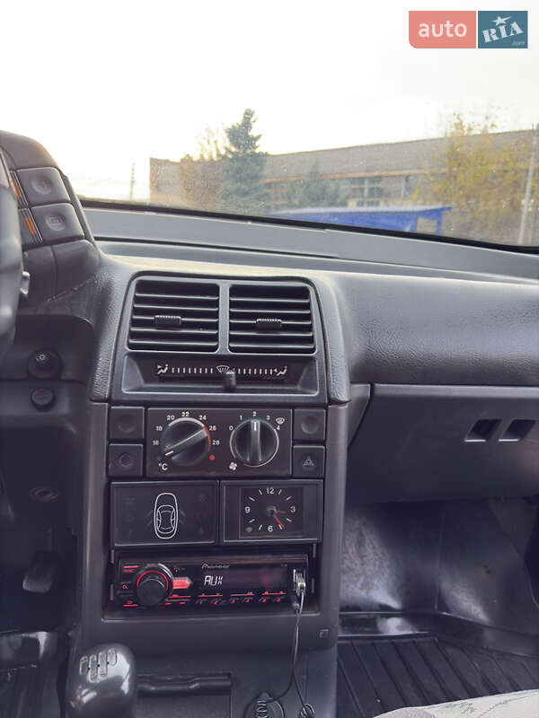 Хэтчбек ВАЗ / Lada 2112 2006 в Прилуках фото 12 Хэтчбек ВАЗ / Lada 2112 2006 в Прилуках