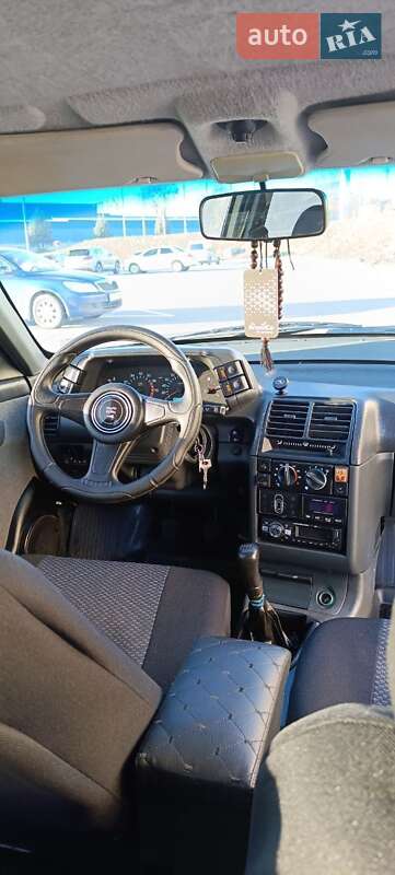 Хэтчбек ВАЗ / Lada 2112 2005 в Виннице фото 12 Хэтчбек ВАЗ / Lada 2112 2005 в Виннице