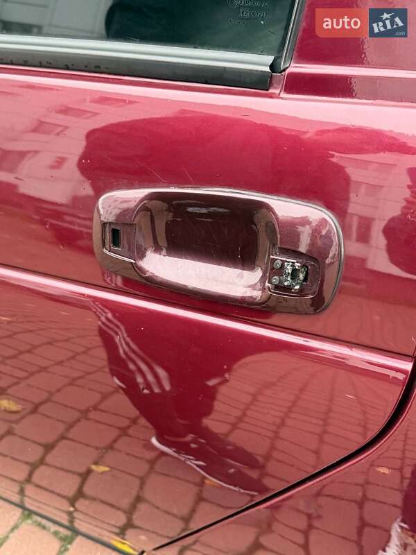 Хэтчбек ВАЗ / Lada 2112 2004 в Каменском