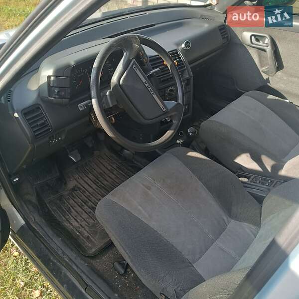 Хетчбек ВАЗ / Lada 2112 2004 в Полонному