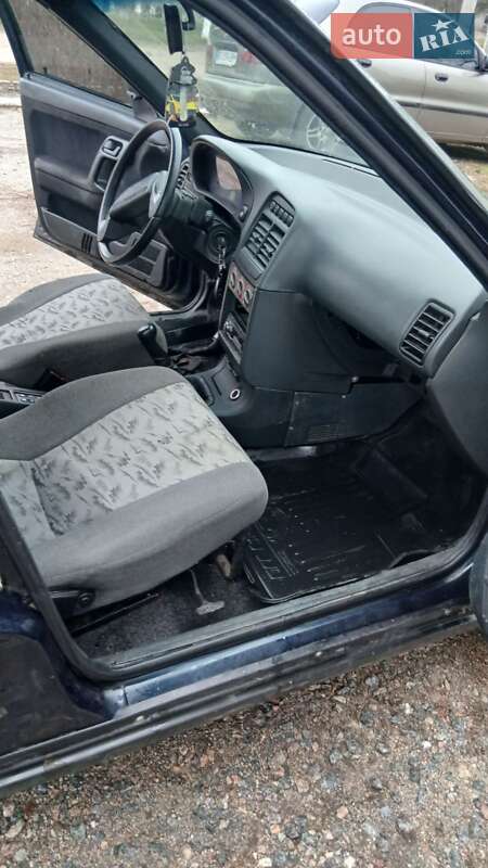 Хэтчбек ВАЗ / Lada 2112 2006 в Кропивницком