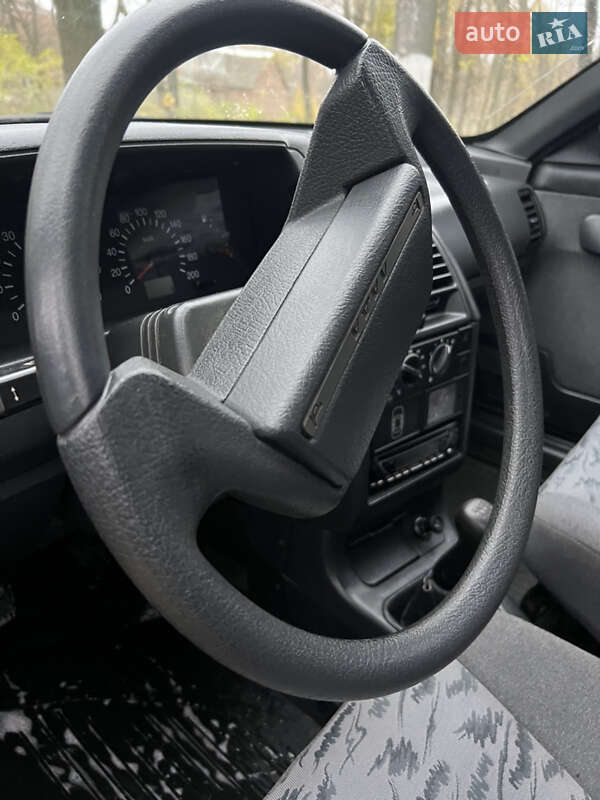 Хетчбек ВАЗ / Lada 2112 2005 в Козятині фото 4 Хетчбек ВАЗ / Lada 2112 2005 в Козятині