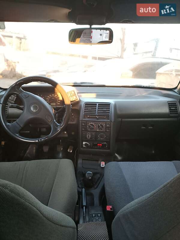 Хэтчбек ВАЗ / Lada 2112 2007 в Киеве фото 8 Хэтчбек ВАЗ / Lada 2112 2007 в Киеве