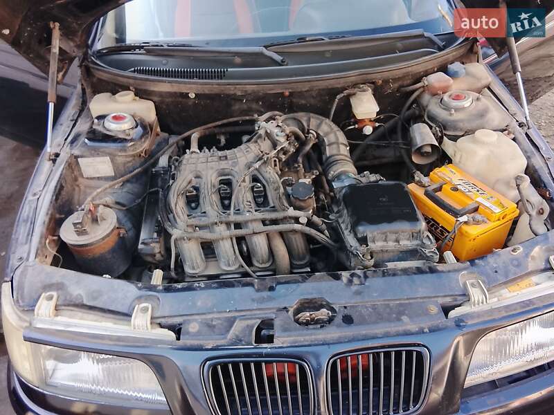 Хетчбек ВАЗ / Lada 2112 2005 в Дніпрі