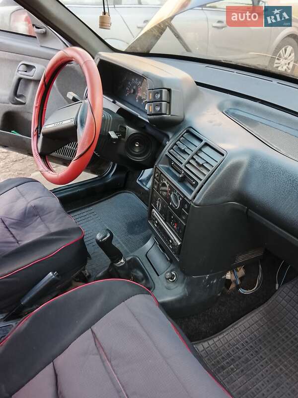 Хетчбек ВАЗ / Lada 2112 2005 в Дніпрі