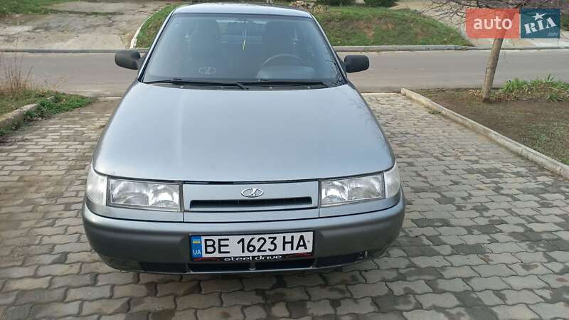 Хэтчбек ВАЗ / Lada 2112 2006 в Николаеве фото 3 Хэтчбек ВАЗ / Lada 2112 2006 в Николаеве