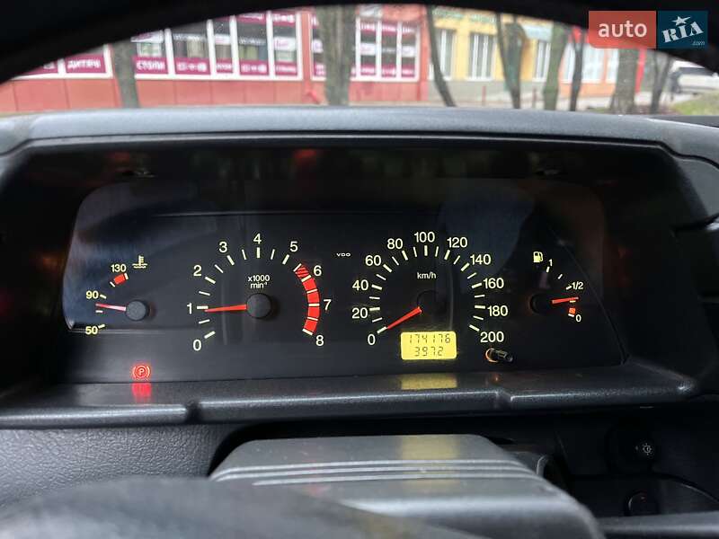 Хэтчбек ВАЗ / Lada 2112 2007 в Староконстантинове