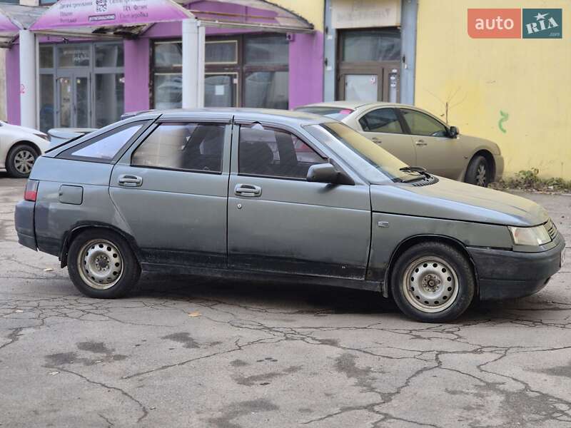 Хэтчбек ВАЗ / Lada 2112 2002 в Днепре