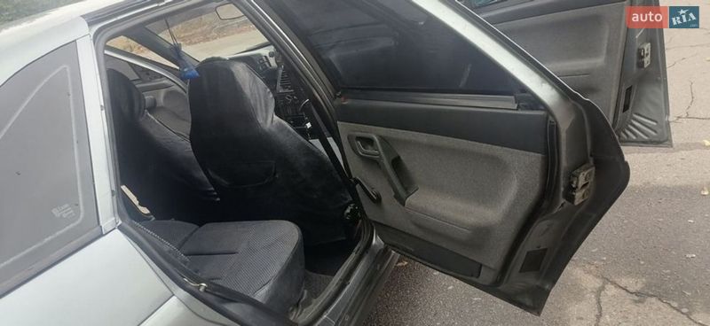 Хэтчбек ВАЗ / Lada 2112 2005 в Краматорске