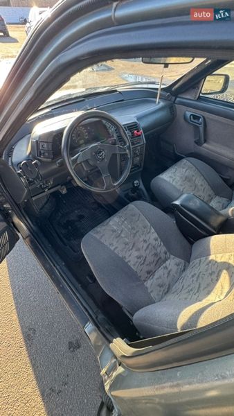 Хэтчбек ВАЗ / Lada 2112 2006 в Киеве