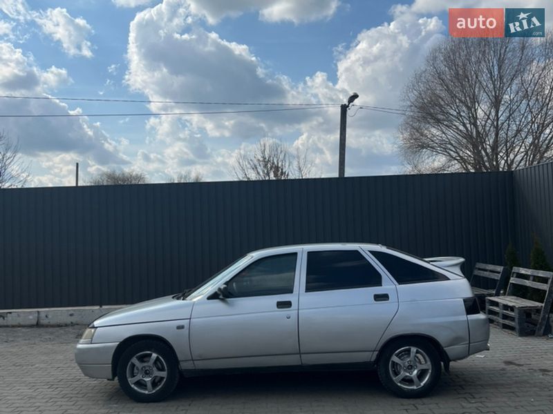 Хэтчбек ВАЗ / Lada 2112 2005 в Фастове