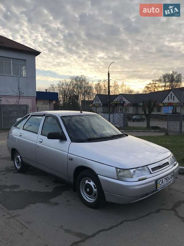 Хэтчбек ВАЗ / Lada 2112 2007 в Каменке