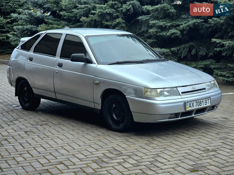 Хэтчбек ВАЗ / Lada 2112 2004 в Харькове