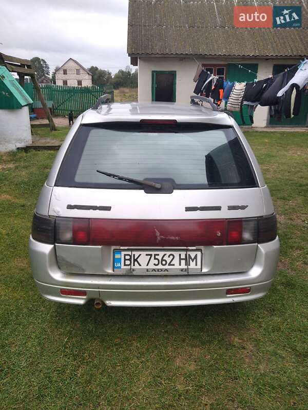 Универсал ВАЗ / Lada 2113 Samara 2002 в Березному