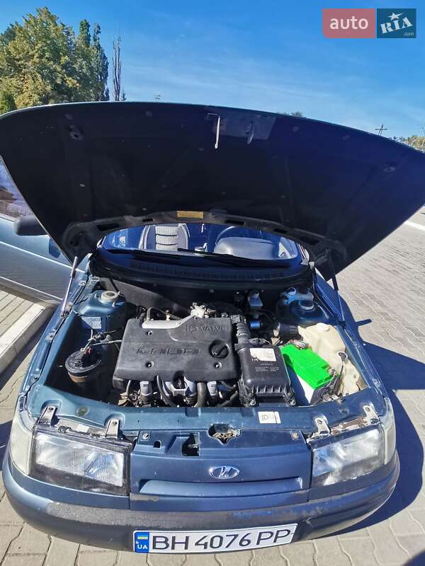 Седан ВАЗ / Lada 2113 Samara 2001 в Измаиле