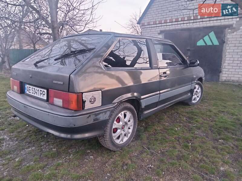 Хэтчбек ВАЗ / Lada 2113 Samara 2005 в Павлограде