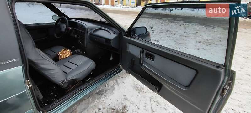 Хетчбек ВАЗ / Lada 2113 Samara 2008 в Прилуках