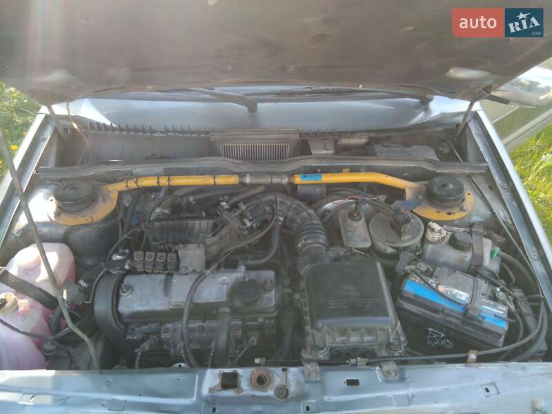 Хэтчбек ВАЗ / Lada 2113 Samara 2007 в Хмельницком