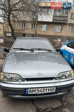 Хэтчбек ВАЗ 2113 Samara 2005 в 