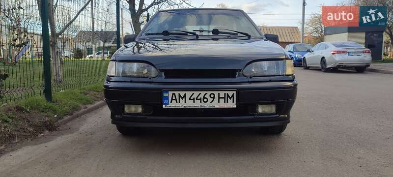 Хетчбек ВАЗ / Lada 2113 Samara 2008 в Житомирі фото 2 Хетчбек ВАЗ / Lada 2113 Samara 2008 в Житомирі