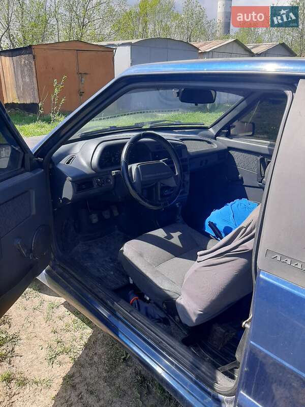 Хэтчбек ВАЗ / Lada 2113 Samara 2006 в Болехове фото 10 Хэтчбек ВАЗ / Lada 2113 Samara 2006 в Болехове