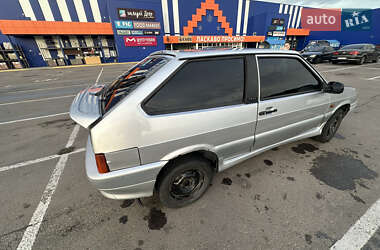 Хэтчбек ВАЗ 2113 Samara 2005 в 
