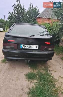 Хэтчбек ВАЗ 2113 Samara 2007 в 