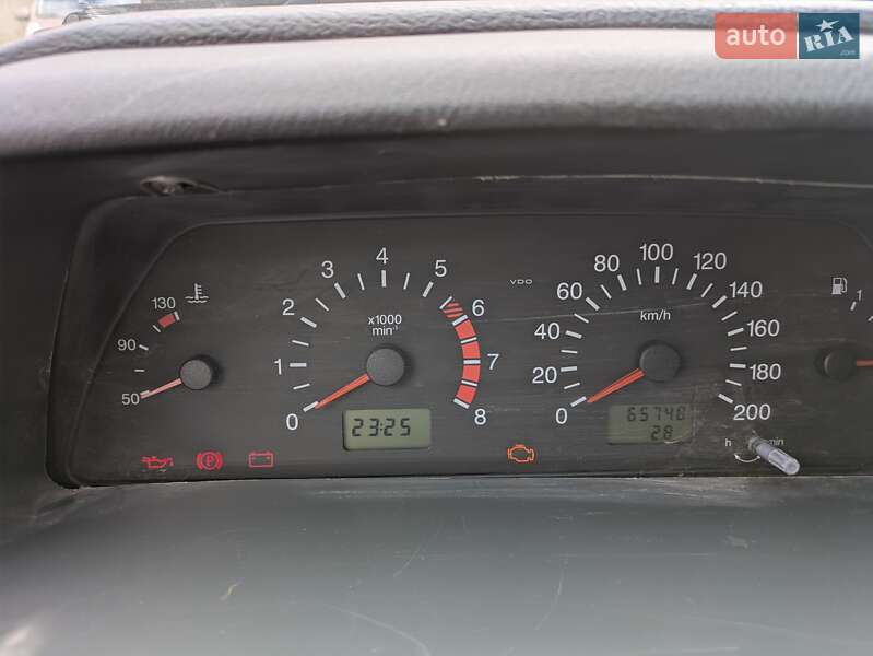 Хэтчбек ВАЗ / Lada 2113 Samara 2008 в Виннице фото 11 Хэтчбек ВАЗ / Lada 2113 Samara 2008 в Виннице