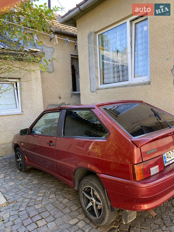 Хэтчбек ВАЗ / Lada 2113 Samara 2008 в Мукачево