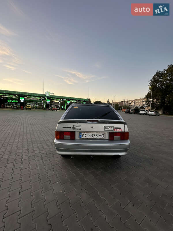 Хэтчбек ВАЗ / Lada 2113 Samara 2006 в Луцке