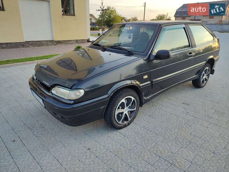 Хэтчбек ВАЗ / Lada 2113 Samara 2005 в Львове