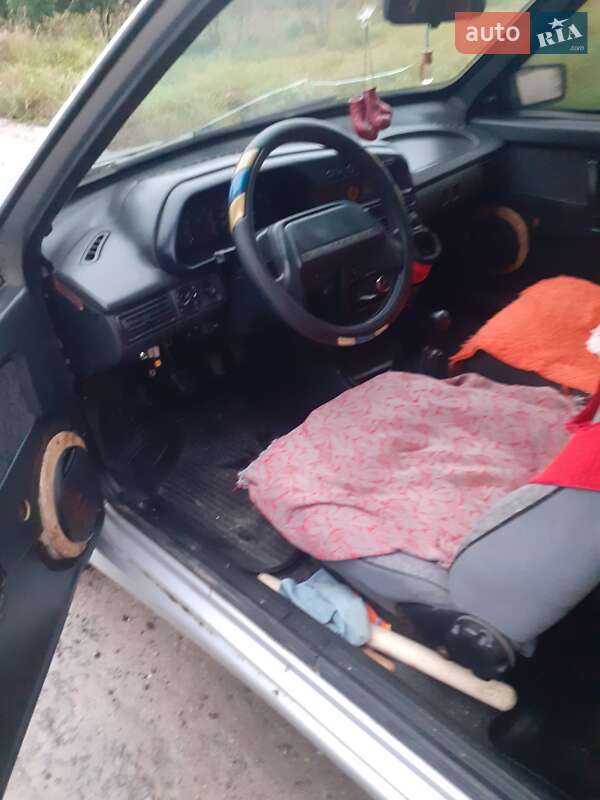 Хэтчбек ВАЗ / Lada 2113 Samara 2005 в Турбовом фото 9 Хэтчбек ВАЗ / Lada 2113 Samara 2005 в Турбовом